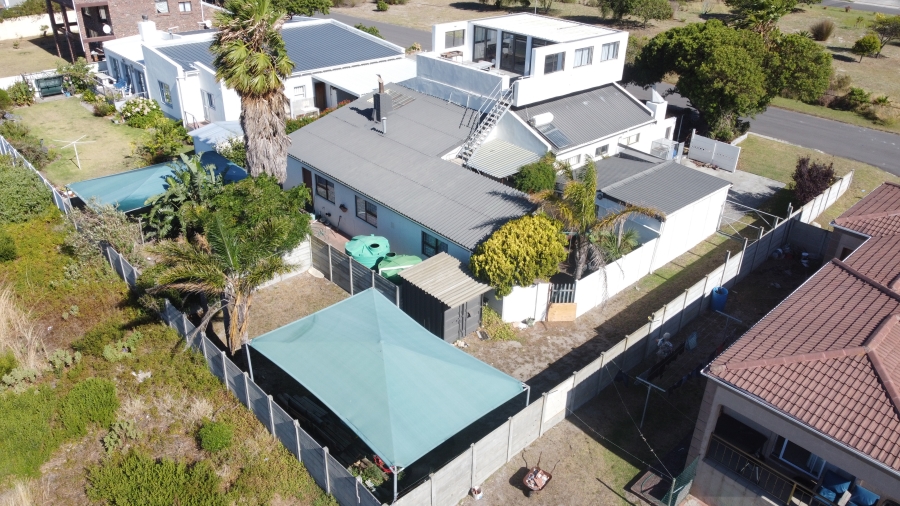 4 Bedroom Property for Sale in Heuningkloof Western Cape